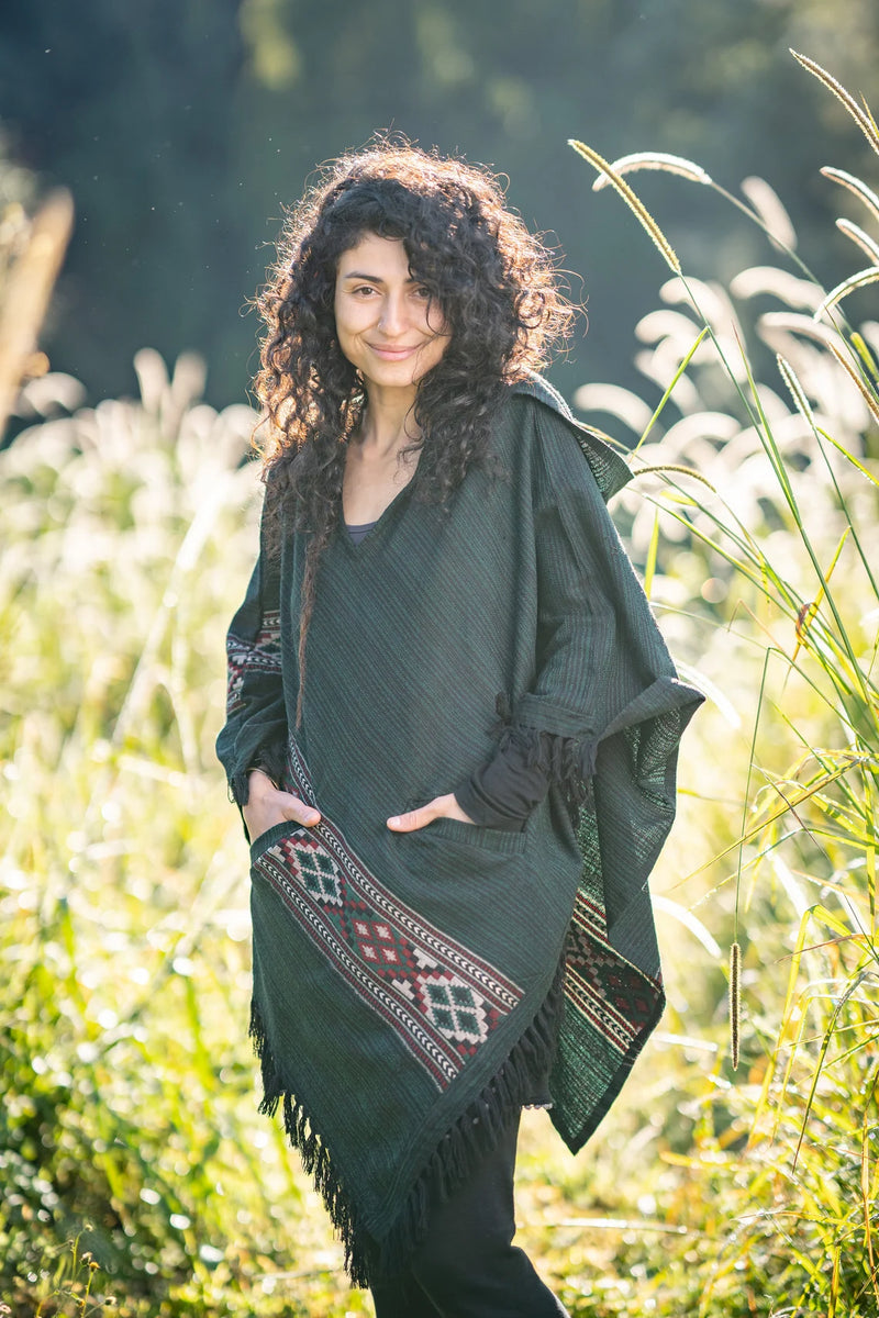 Women's Handmade Cashmere Bohemian Poncho