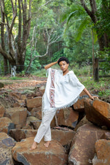 Women's Handwoven Bhava Premium Cashmere Poncho 