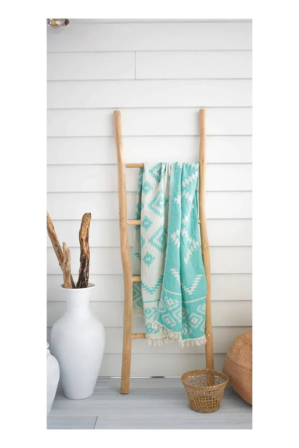 Lagoon Wild One Reversible Sand-Free Turkish Towel